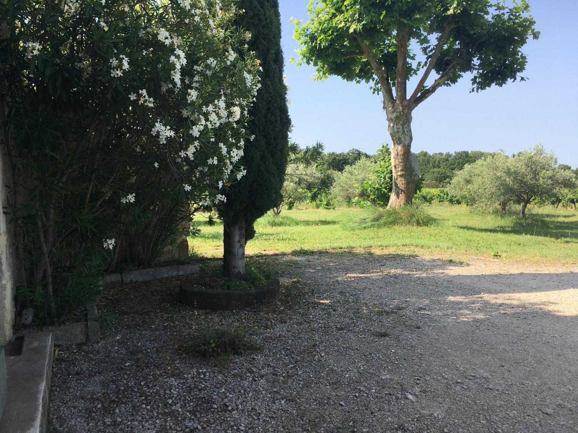 Holiday home Des Amis Domaine De Mas Caron Caromb